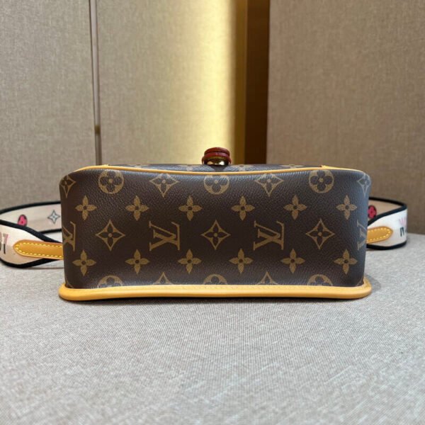 Louis Vuitton Diane M45985