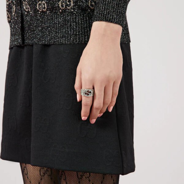 F1041446-F834-2A58-1D22-8DA71809A472.jpg INTERLOCKING RING