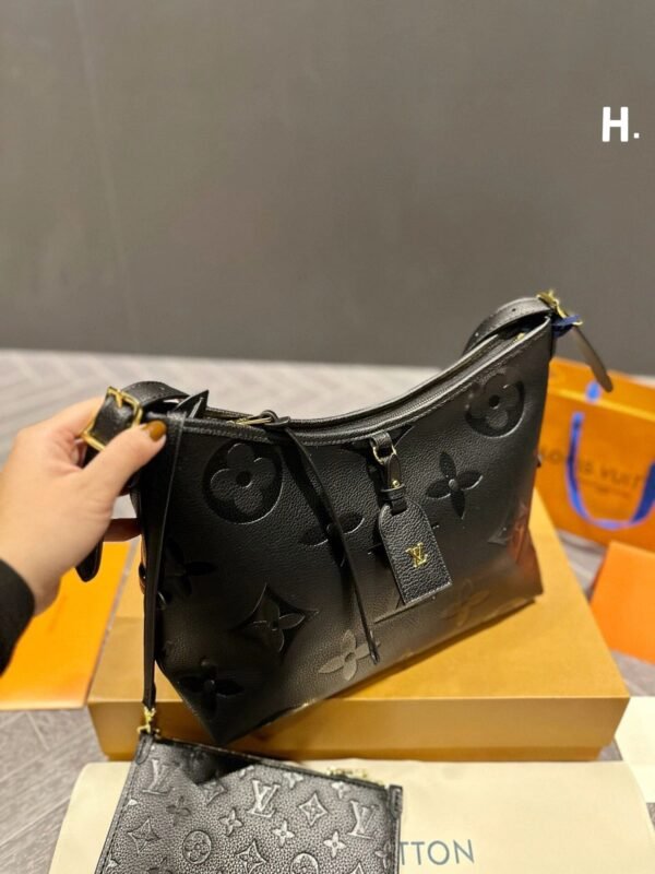 Louis Vuitton M46288 CarryAll PM