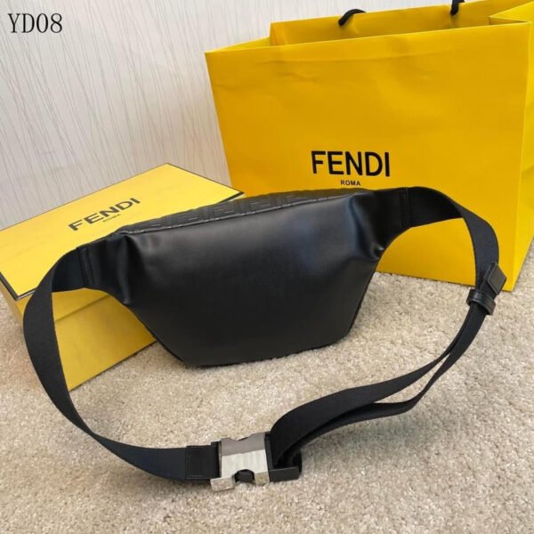 F5574273-41A8-4E58-A38B-B0199E3B2CE3.jpg Fendi Bumbag
