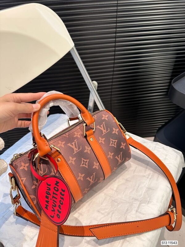 Louis Vuitton M11542 Keepall Bandouli&egrave;re 25
