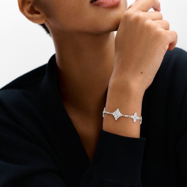 Color Blossom Bracelet, White Gold And Diamonds