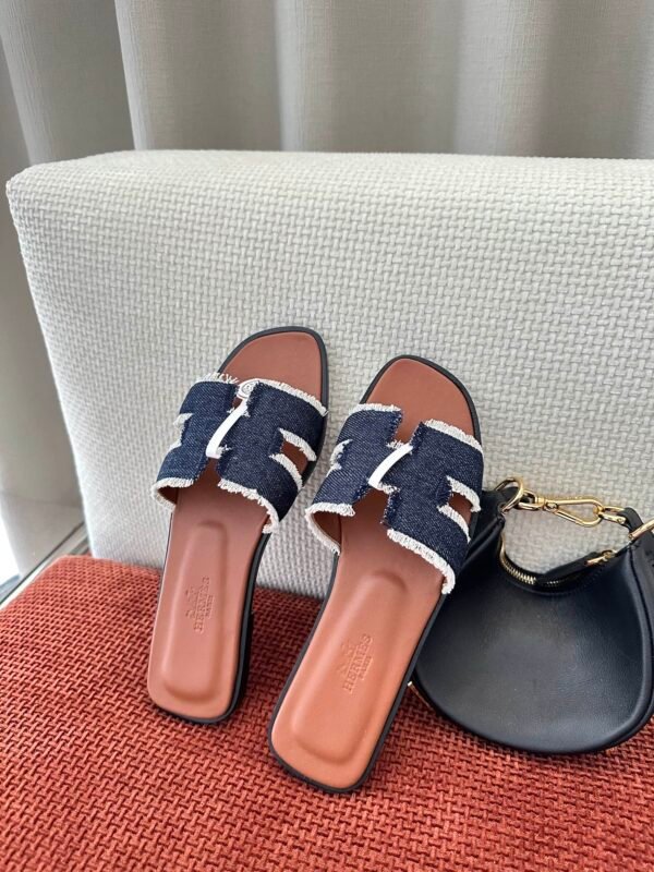 Hermes Women's Oran Sandal