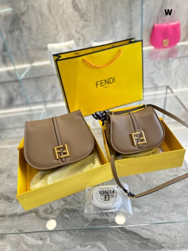 Fendi C'mon Nano - Flower