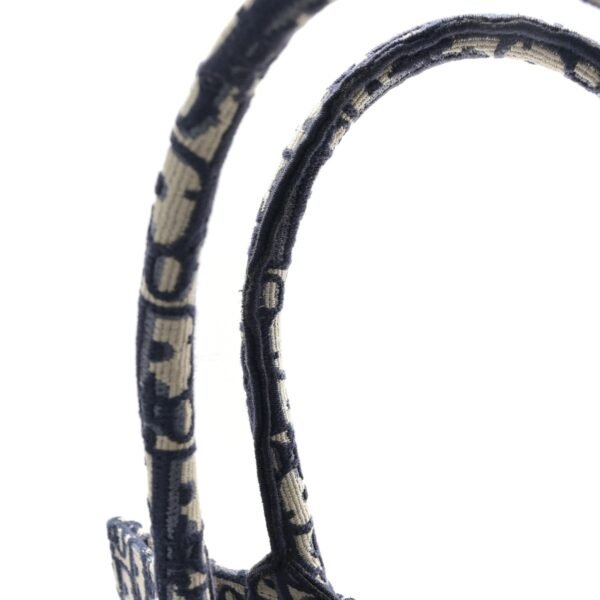 07c842d1dea5fceca133f94caa804a15.jpg Oblique Medium Book Tote Blue Multicolor