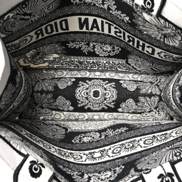 0f79441343fc6cc54022dd832c0cfe44.jpg Canvas Butterfly Bandana Embroidered Medium Book Tote Black White