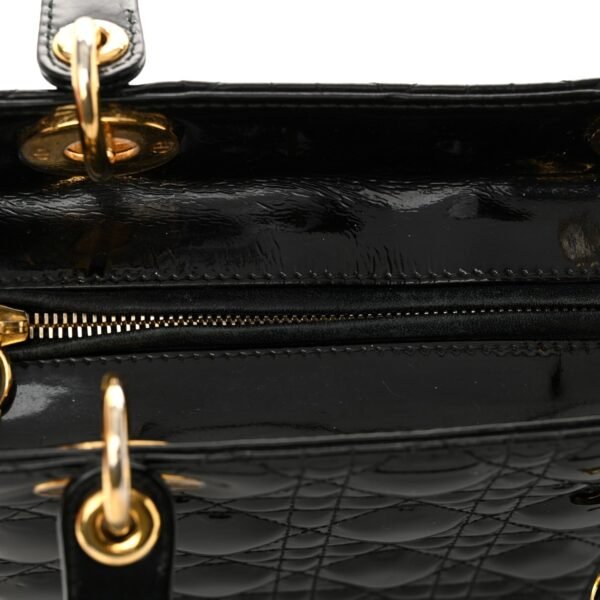 1fbdf7d1acb1633d22ccd70b4b6340eb.jpg Patent Cannage Medium Lady Dior Black