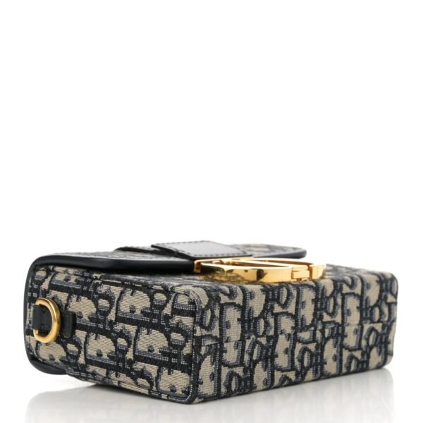 Oblique 30 Montaigne Box Bag Blue