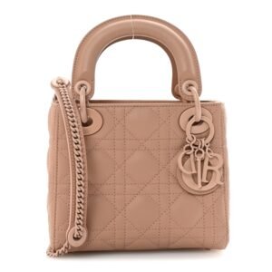 2dec932788e0933cd3c08822b97a8ddb.jpg Ultra Matte Calfskin Cannage Mini Lady Dior Fard