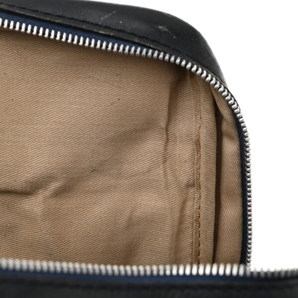 3438cf1c65db0616bee24bf03636a6be.jpg Monogram Messenger Blue