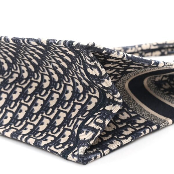 Oblique Large Book Tote Blue Multicolor