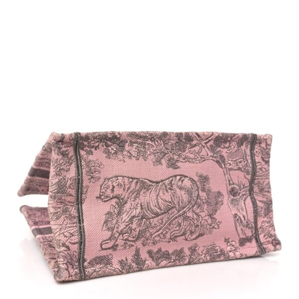 4fc96b77fa186b35df37caf6b32356a2.jpg Canvas Embroidered Small Dioriviera Toile De Jouy Book Tote Pink
