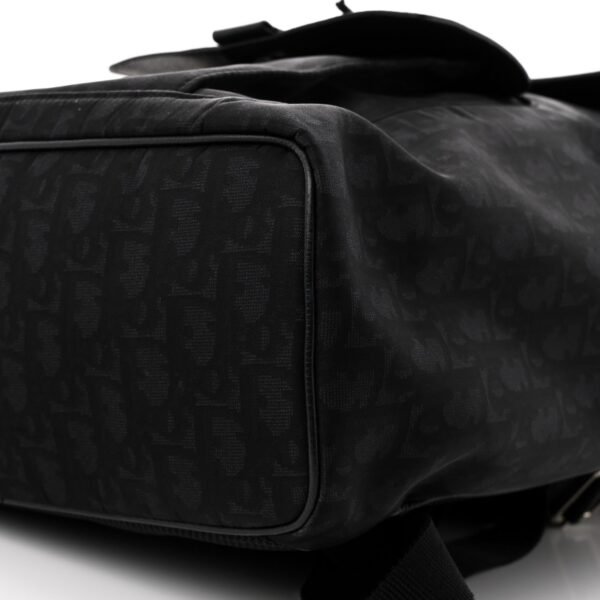 53d33c43ebe0fa84153bccaf36ff7a23.jpg Oblique Motion Backpack Black