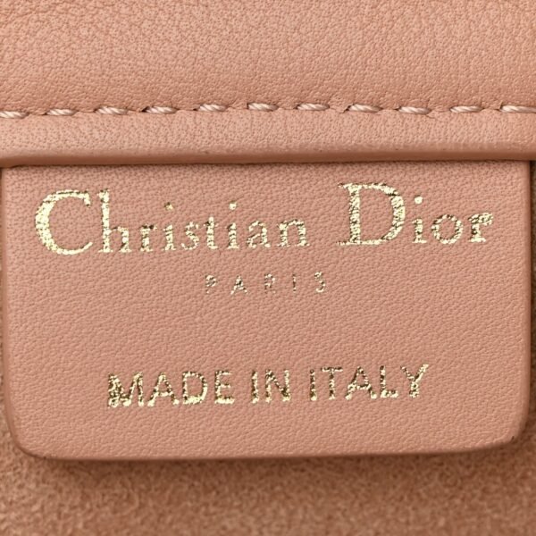 540f457837898b0a3993ade05bfeaae1.jpg Calfskin Embossed Large Book Tote Rose de Vents