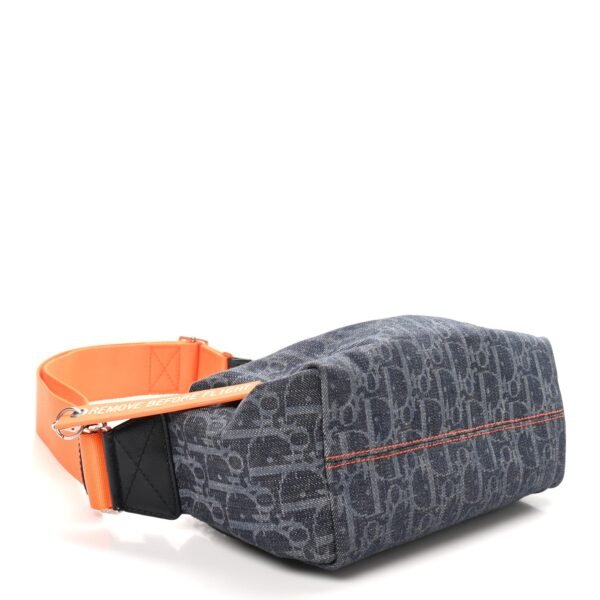 5b85337df5279f9db3130ba29485195e.jpg Monogram Flight Shoulder Bag Blue