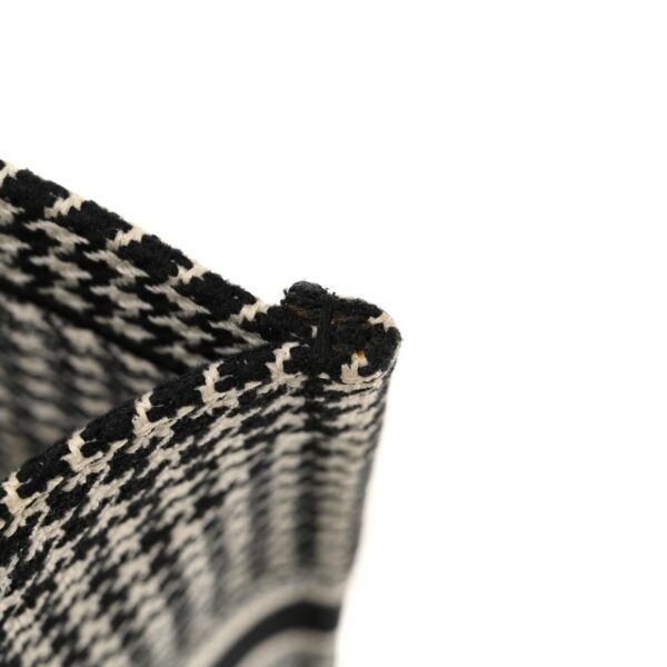 60c16f77f81e17d0c70bfbbe3159db38.jpg Canvas Houndstooth Embroidered Large Book Tote Black White