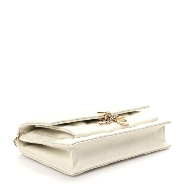 61d9d3538d6f66a2a5f69530874ef3fd.jpg Lambskin Cannage Chain My Dior Daily Chain Pouch Latte