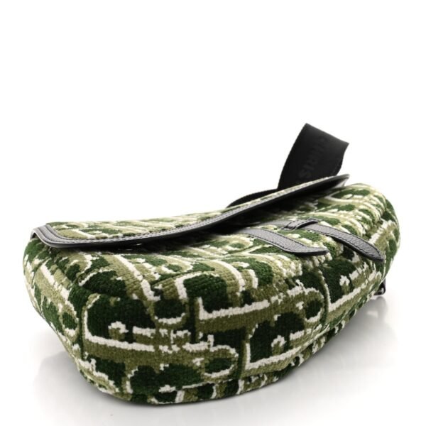 639a706869b29749167168b5779227df.jpg Velvet Oblique Mens Saddle Bag Black Green