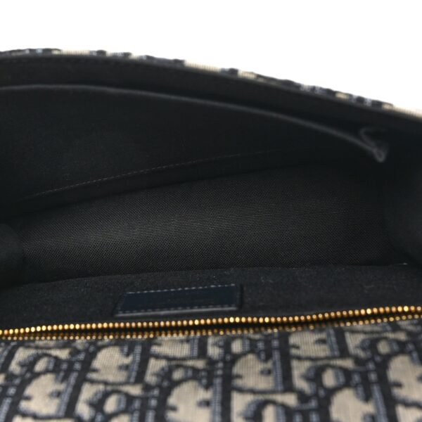 Oblique 30 Montaigne Flap Bag Blue