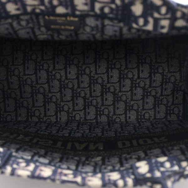 7594ecc606dfc3e6eb9c189bd6e7f441.jpg Oblique Medium Book Tote Blue Multicolor