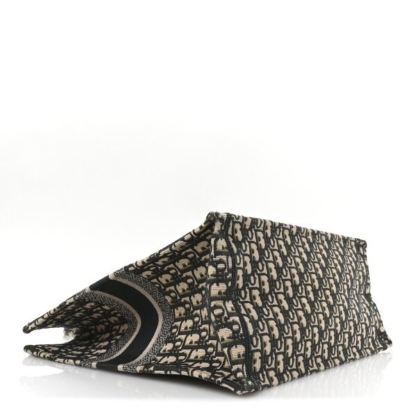 7d12c60711bbf4778da47946f60ac0c5.jpg Oblique Large Book Tote Vert Multicolor