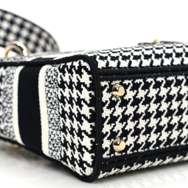 85e2936b51a0b64f1adc53c3a39dbd02.jpg Canvas Houndstooth Embroidered Mini Lady D-Lite Black White