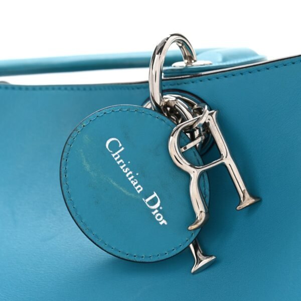 85fcd4b06eb906a85279b9db184d3726.jpg Smooth Calfskin Medium Diorissimo Tote Light Blue