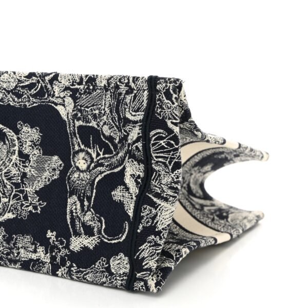 Canvas Embroidered Medium Dioriviera Toile De Jouy Reverse Book Tote Blue