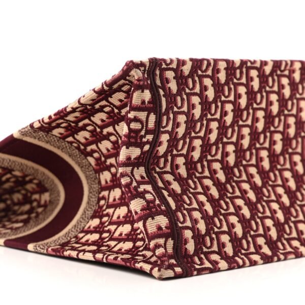 966ff0e99854ff4a861db1579945b5c6.jpg Oblique Large Book Tote Burgundy Multicolor