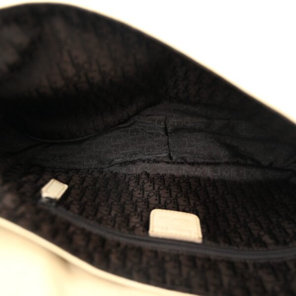 9795a14da73a9c09f6a7cb0551654f6c.jpg Calfskin Medium Gaucho Double Saddle Bag Ivory