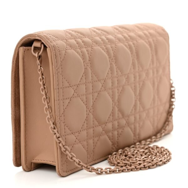 9fb47bf2389724270ae8b27e23f39346.jpg Ultra Matte Calfskin Cannage Lady Dior Clutch Fard