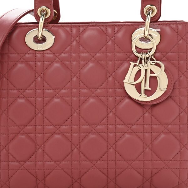 aa584149b353b59f875634ebb3591d29.jpg Lambskin Cannage Medium Lady Dior Pink Honey