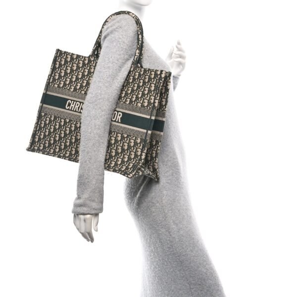 aea2eb050ac58d6427bdf217a42e9afd.jpg Oblique Large Book Tote Vert Multicolor