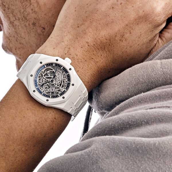 audemars-piguet-royal-oak-15416cb-oo-1225cb-01-double-balance-wheel-openworked-white-ceramic-audemars-piguet-1132238761.jpg Audemars Piguet Royal Oak 15416CB.OO.1225CB.01 Double Balance Wheel Openworked White Ceramic Limited Edition of 30
