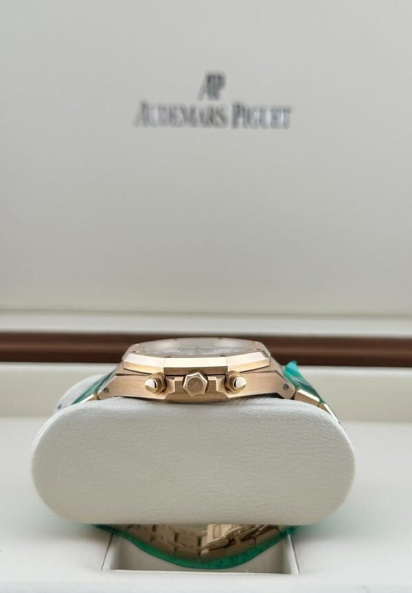 audemars-piguet-royal-oak-25960or-oo-1185or-01-chronograph-rose-gold-2010-audemars-piguet-41470040998132.jpg Audemars Piguet Royal Oak 25960OR.OO.1185OR.01 Chronograph Rose Gold