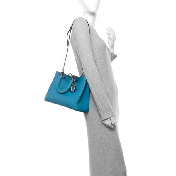 b41e010a479d71ac842983eb9cfa7b35.jpg Smooth Calfskin Medium Diorissimo Tote Light Blue