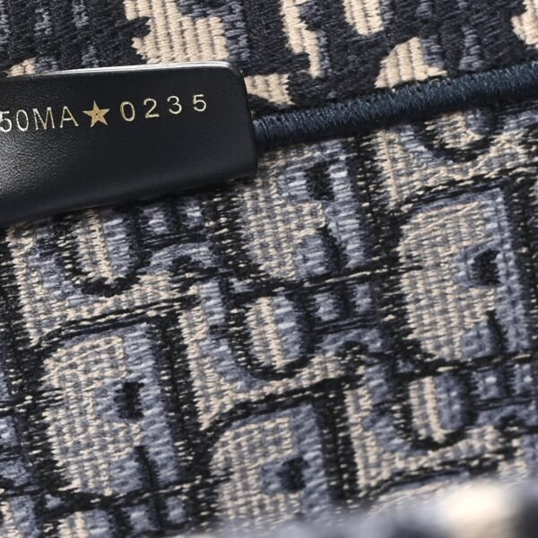 Oblique Large Book Tote Blue Multicolor