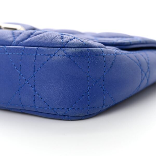 c90c5294938f7fcf19d17725f850f947.jpg Lambskin Cannage Miss Dior Promenade Pouch Blue