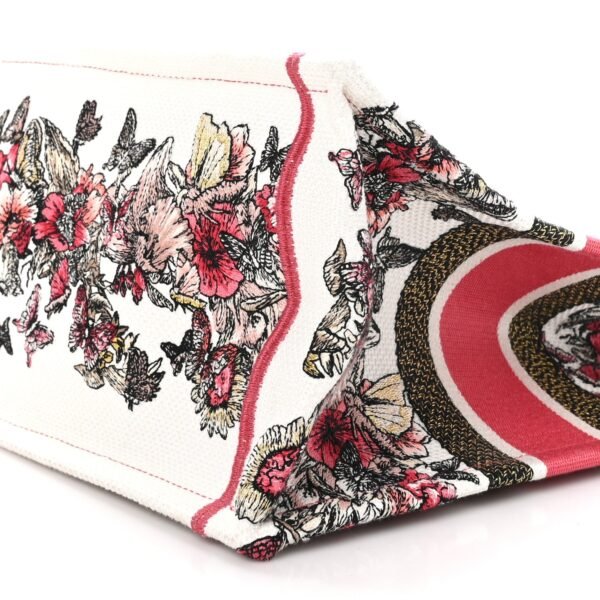 c9c533f5993be395bc2586ebd36de448.jpg Canvas Embroidered Medium Butterfly Print Book Tote Multicolor