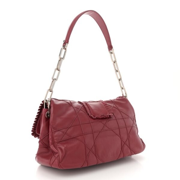 Lambskin Cannage Ruffle New Lock Flap Red