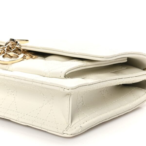 d7f383bba86e7fb400a037626a7b27d0.jpg Lambskin Cannage Chain My Dior Daily Chain Pouch Latte