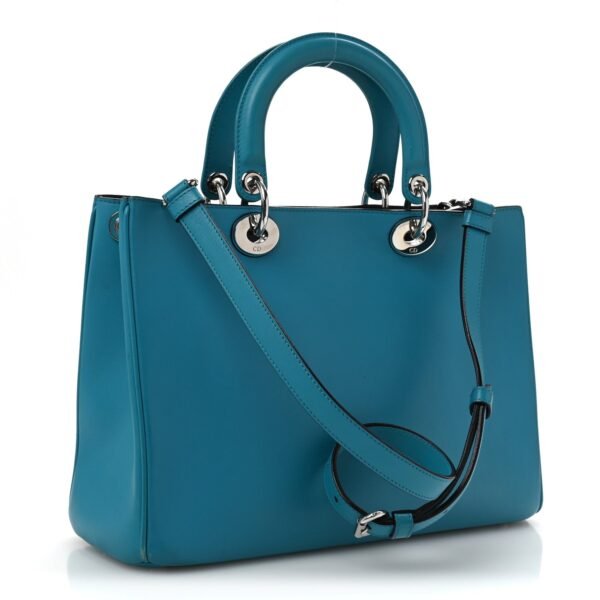 dd73a1c94fe5cdf3154e57c652d3b64d.jpg Smooth Calfskin Medium Diorissimo Tote Light Blue