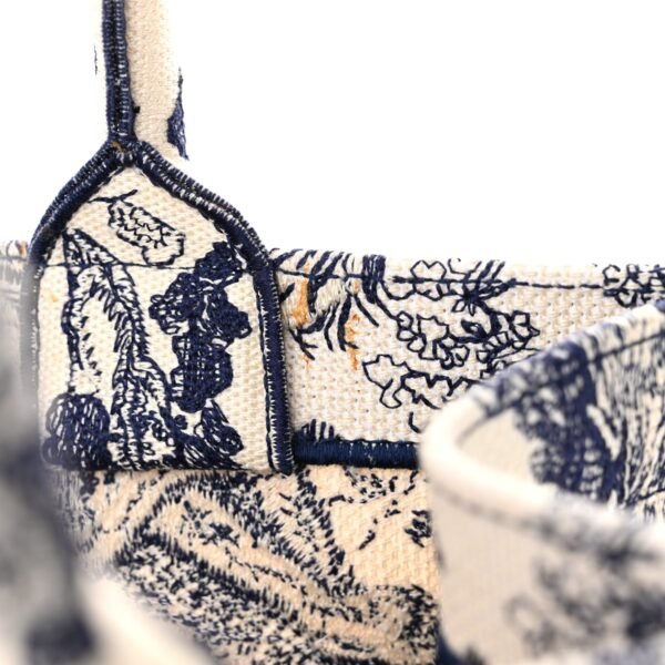 Canvas Embroidered Medium Dioriviera Toile De Jouy Reverse Book Tote Blue
