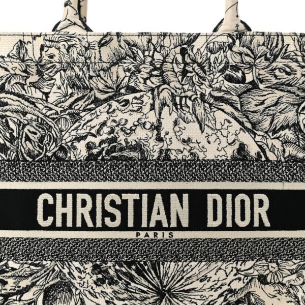 e1f3fef1cdd867f8adcbee7fb9ac18ff.jpg Canvas Embroidered Zodiac Book Tote Latte Multicolor