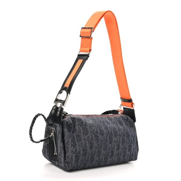 e30b73f483d9be085d8b7697cc3be7ee.jpg Monogram Flight Shoulder Bag Blue