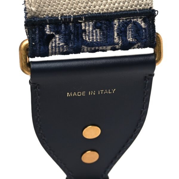 e78364b5bf6aaf7293b731ed00a00a72.jpg Velvet Oblique Shoulder Strap Blue