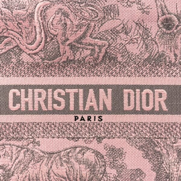 eb9bc7a7247ec08a01d40eb4b916dca5.jpg Canvas Embroidered Small Dioriviera Toile De Jouy Book Tote Pink