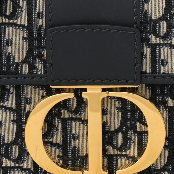 Oblique 30 Montaigne Box Bag Blue