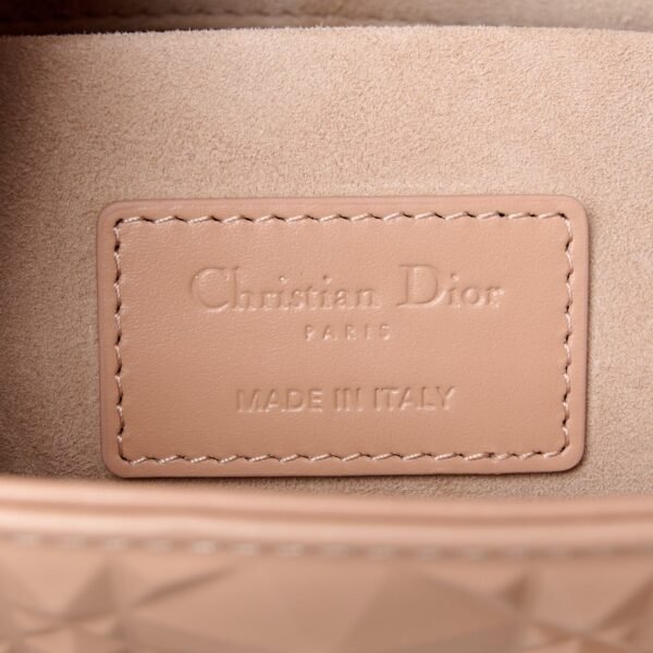 f50501b40cfe8325b949187243699f8b.jpg Calfskin Cannage Diamond Medium Lady D-Joy Rose Des Vents