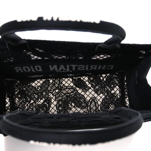 fb212a9ad936836d6ce9bde56daf634d.jpg Embroidered 3D Macrame D-Lace Butterfly Medium Book Tote Black